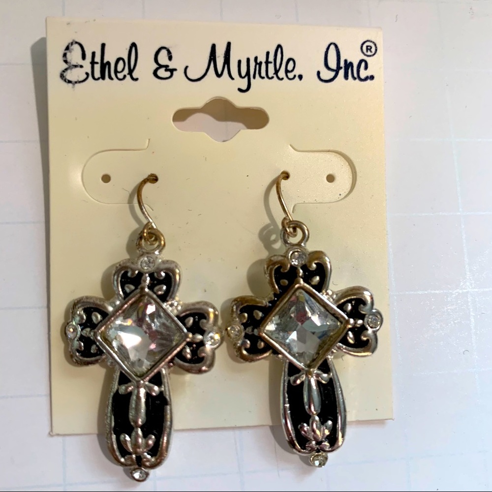 Ethyl & Myrtle earrings